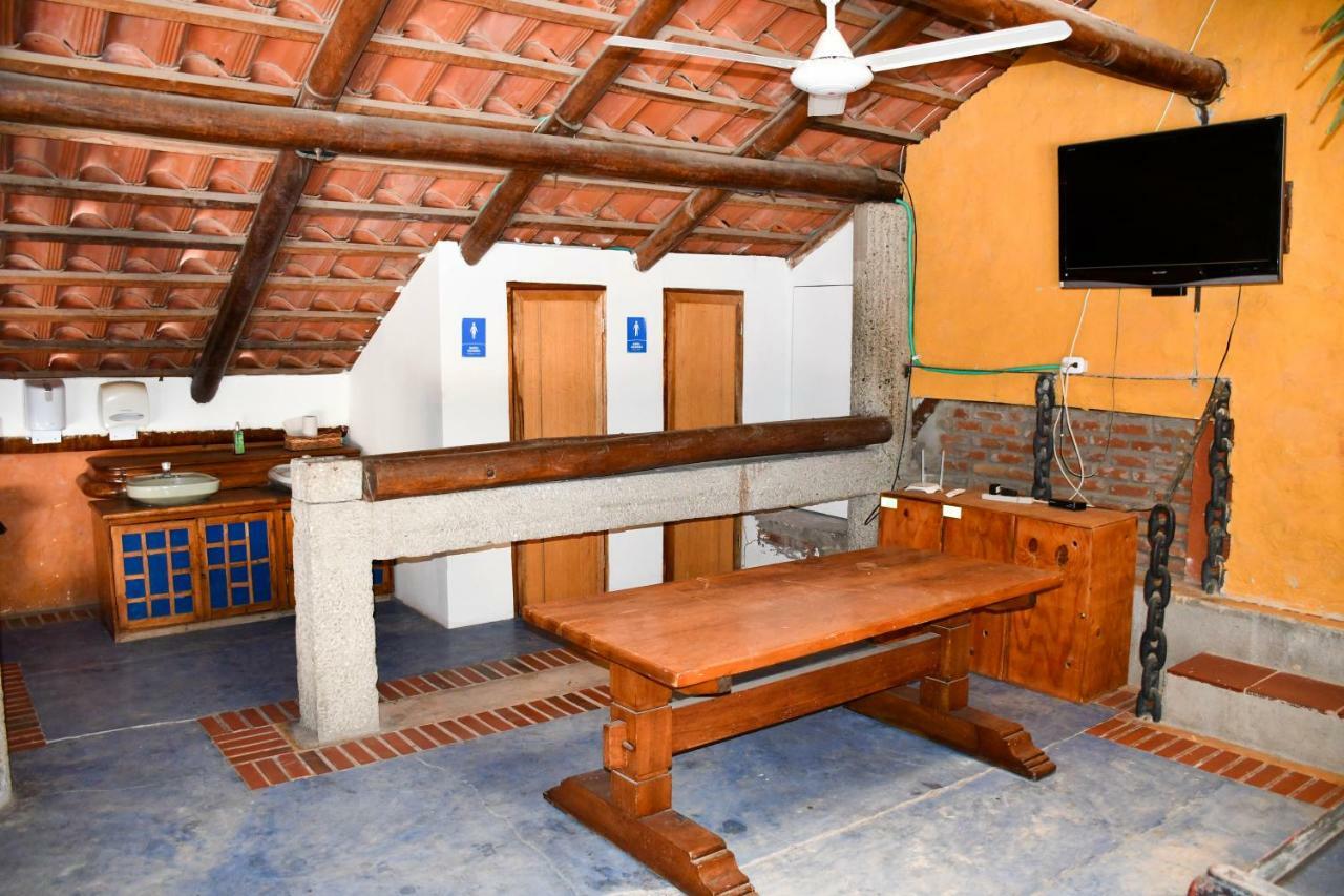 Casa Escollera Vandrerhjem Santa Marta  Eksteriør bilde